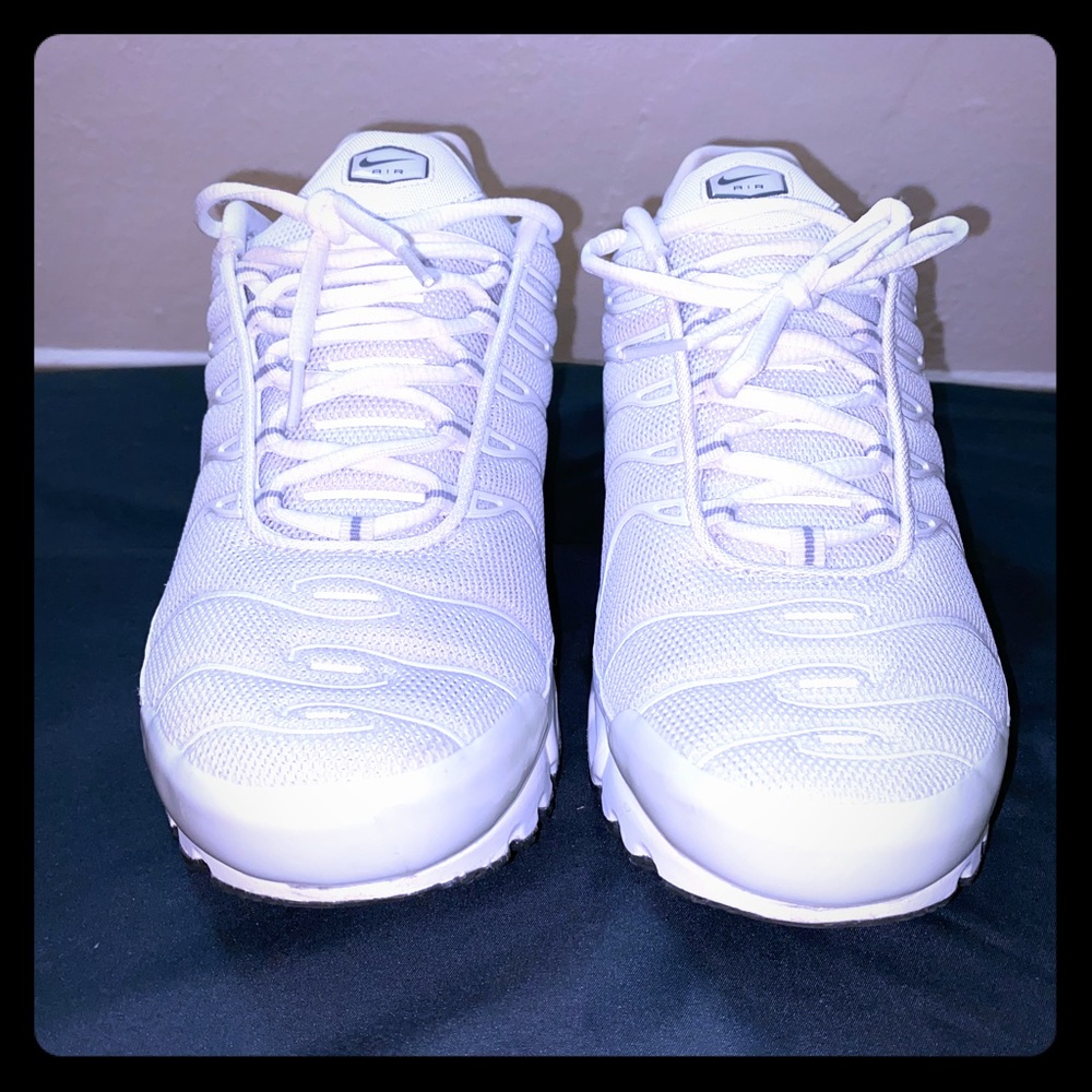 Air Max Plus Tn Triple White / Size. 10.5